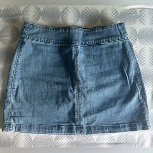 Forever 21 denim mini skirt
